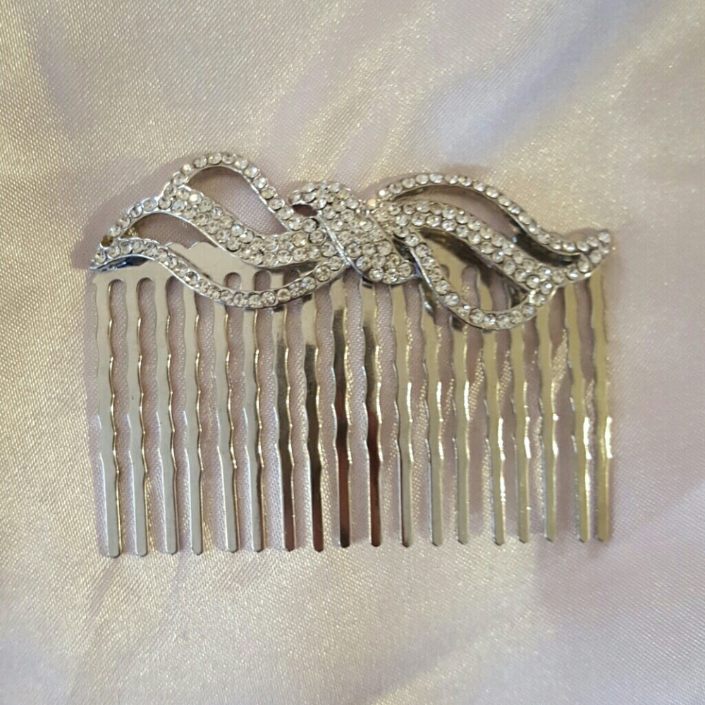 Rhinestone hair comb